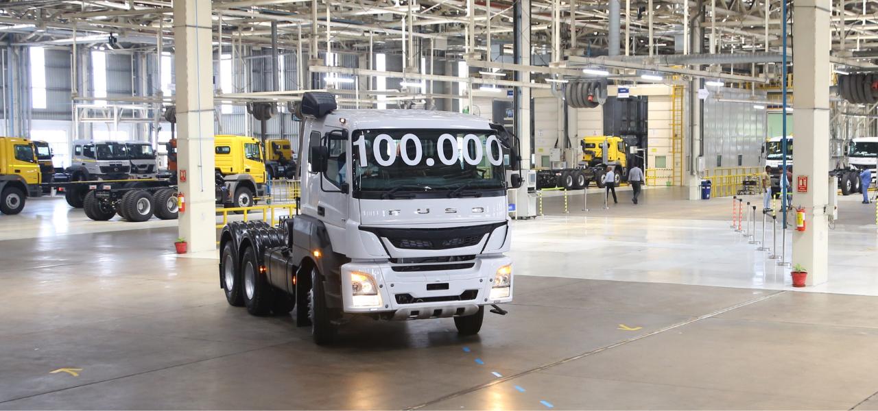 Daimler India Commercial Vehicles Crosses 1,00,000 Unit Mark In Production