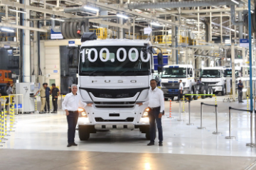 Daimler India Commercial Vehicles crosses 1,00,000 unit mark in production 