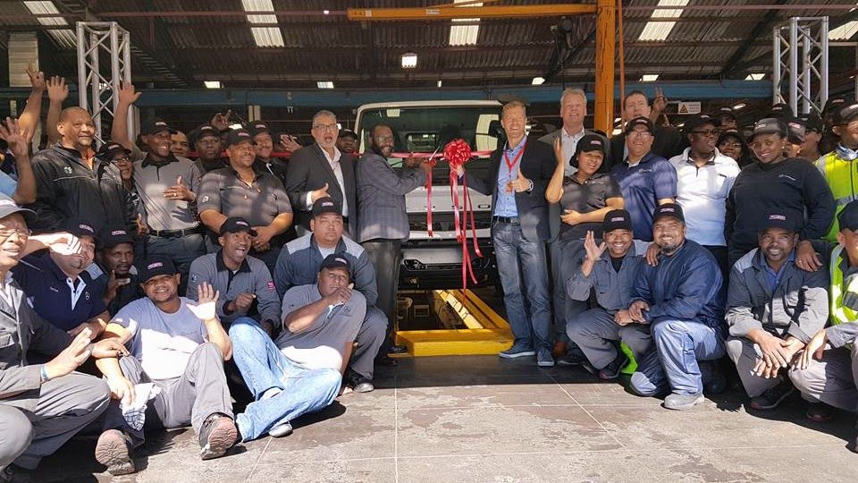 南アフリカ市場に新たにふそうブランド車両を展開  中型トラックFAを導入