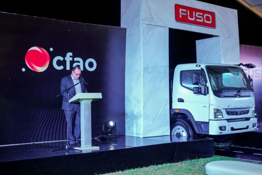 タンザニアにおける新たな販売代理店Capstone社とFUSO車両の 販売代理店契約を締結